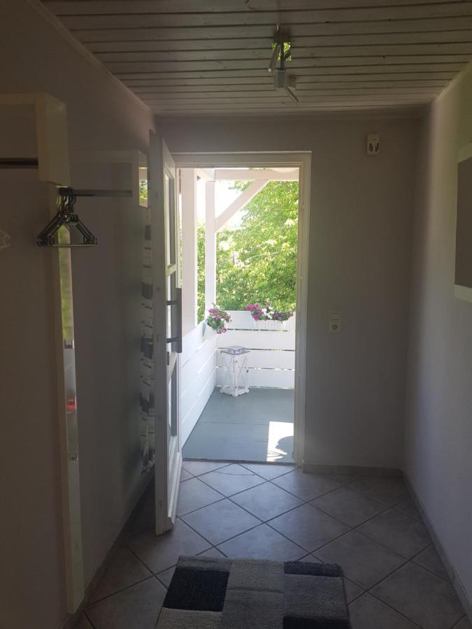 Ruhig Gelegenes Objekt - Netflix,Balkon, Nespressomaschine, Fahrraeder- 7 Minuten Vom See Fuer Den Perfekten Urlaub Im Sueden Uhldingen-Muehlhofen Exterior photo