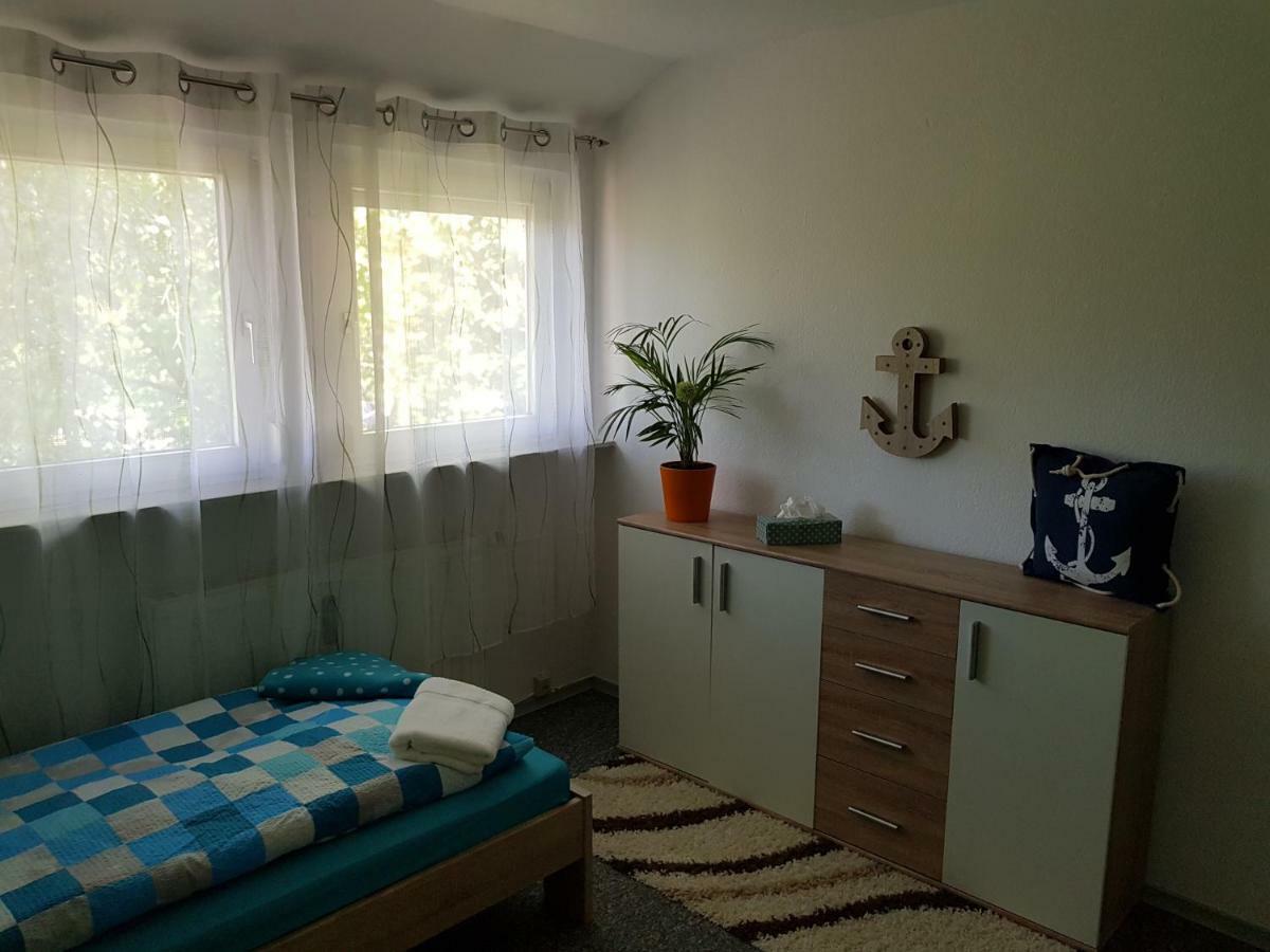 Ruhig Gelegenes Objekt - Netflix,Balkon, Nespressomaschine, Fahrraeder- 7 Minuten Vom See Fuer Den Perfekten Urlaub Im Sueden Uhldingen-Muehlhofen Exterior photo